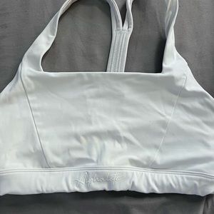 White alphalete sports bra